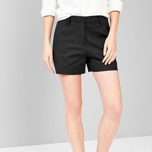 NWT Gap Tailored Shorts Size 00R
